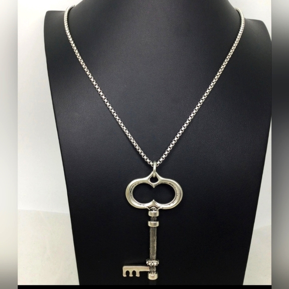 Chico's Jewelry - NWT Chico's Vintage Key Pendant Long Box Chain Necklace 32"